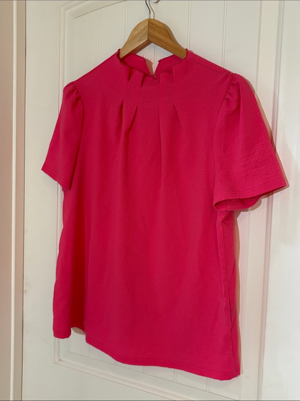 Emery Rose Women's Hot Pink Short Sleeve Blouse